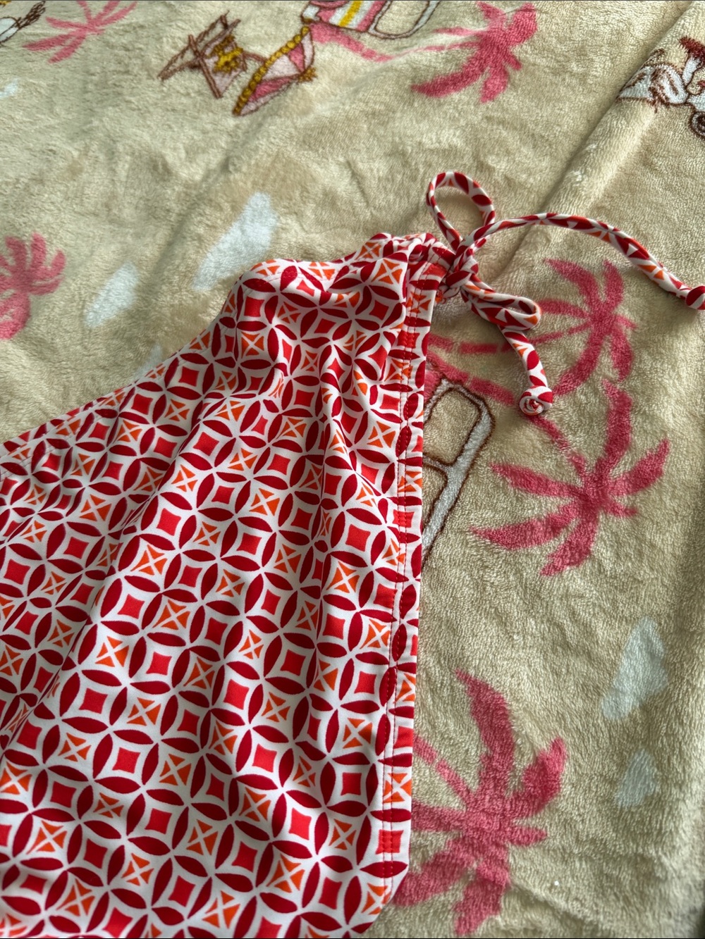 New Coral & Red Geometric Bikini Bottoms Swim Beach Stylus Summer Full Coverage - Picture 7 of 7